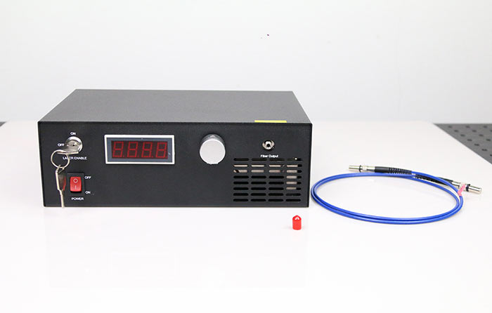 Semiconductor lazer 1064nm 5W IR Sistema de láser de fibra Modelo todo en uno Control de software